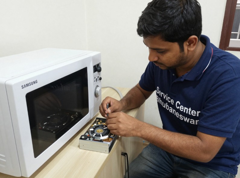 Samsung Microwave Service Center in Bhubaneswar | Service Center Bhubaneswar | Call 7064224222