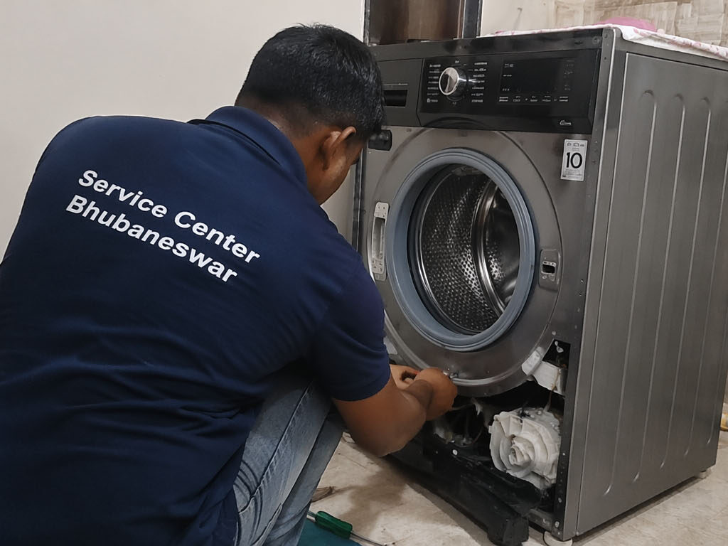 Front Load or Top Load Washing Machine Not Working in Bhubaneswar? Expert Repair Solutions for Every Common Problem 5 | Service Center Bhubaneswar | Call 7064224222 Washing Machine Doorstep Repair in Bhubaneswar 1 | Service Center Bhubaneswar | Call 7064224222